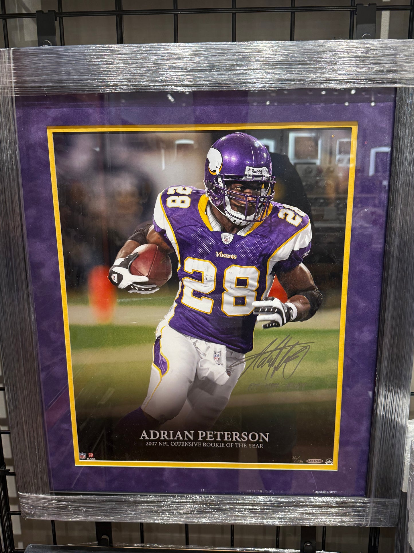 Minnesota Vikings Adrian Peterson Signed Autographed 16x20 Photo Custom Framed Upper Deck COA /50