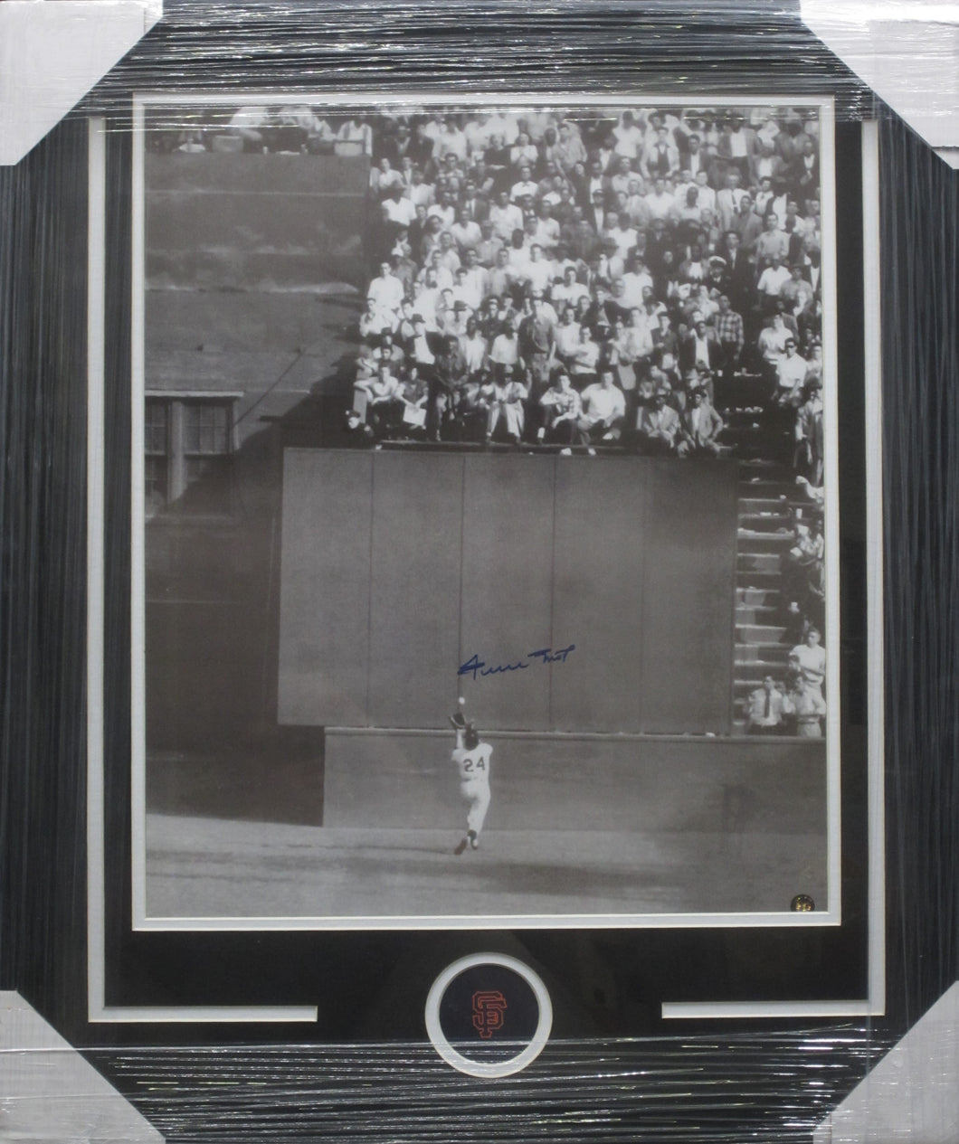 San Francisco Giants Willie Mays Signed 16x20 Photo Framed & Matted with SAY HEY COA