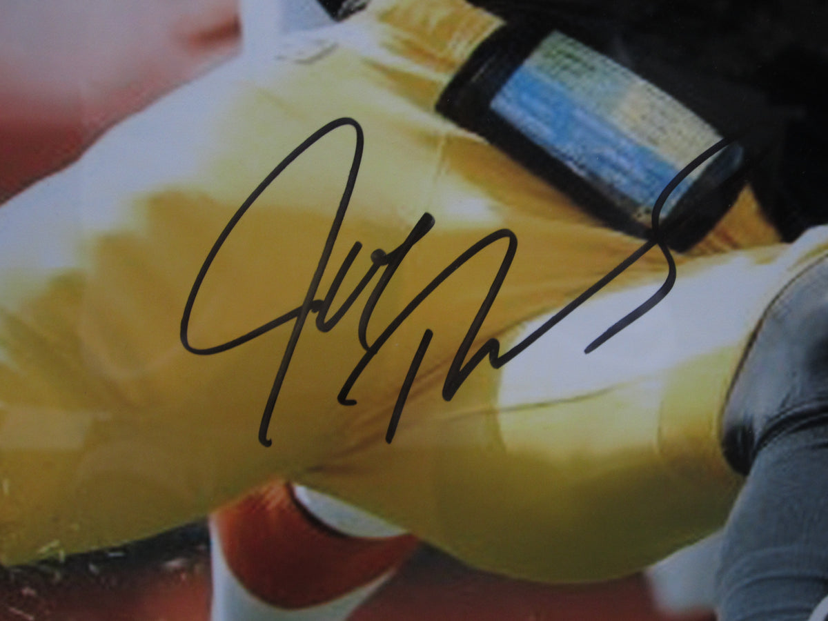 Cleveland Browns Joe Thomas Hand Signed Autographed 16x20 Photo