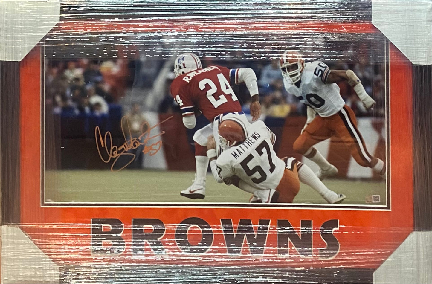 Cleveland Browns Clay Matthews Hand Signed Autographed Panoramic (Tackle) Photo BROWNS Framed & Suede Matted with TRISTAR COA