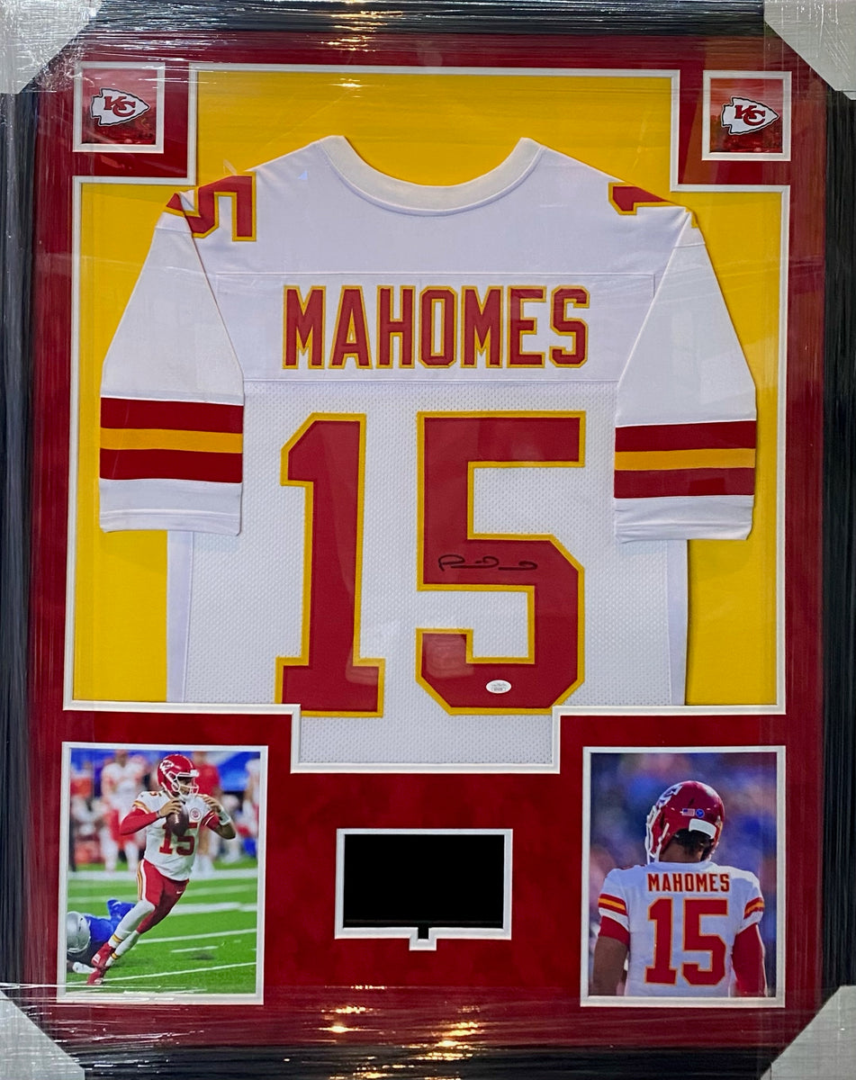 Jersey Framing - Vertical 4 Pictures – Prime Time Sports