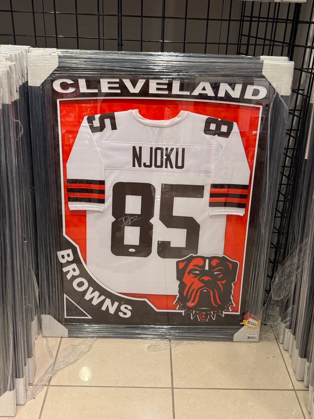 Cleveland Browns David Njoku Hand Signed Autographed Jersey Custom Framed JSA COA