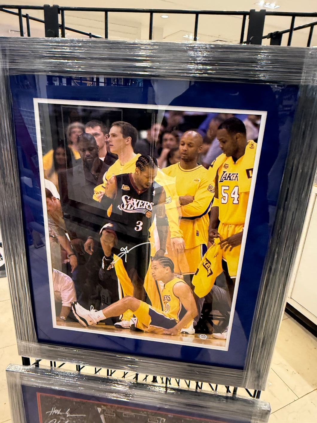 76ers Allen Iverson Signed Autographed 11x14 Photo Custom Framed JSA COA