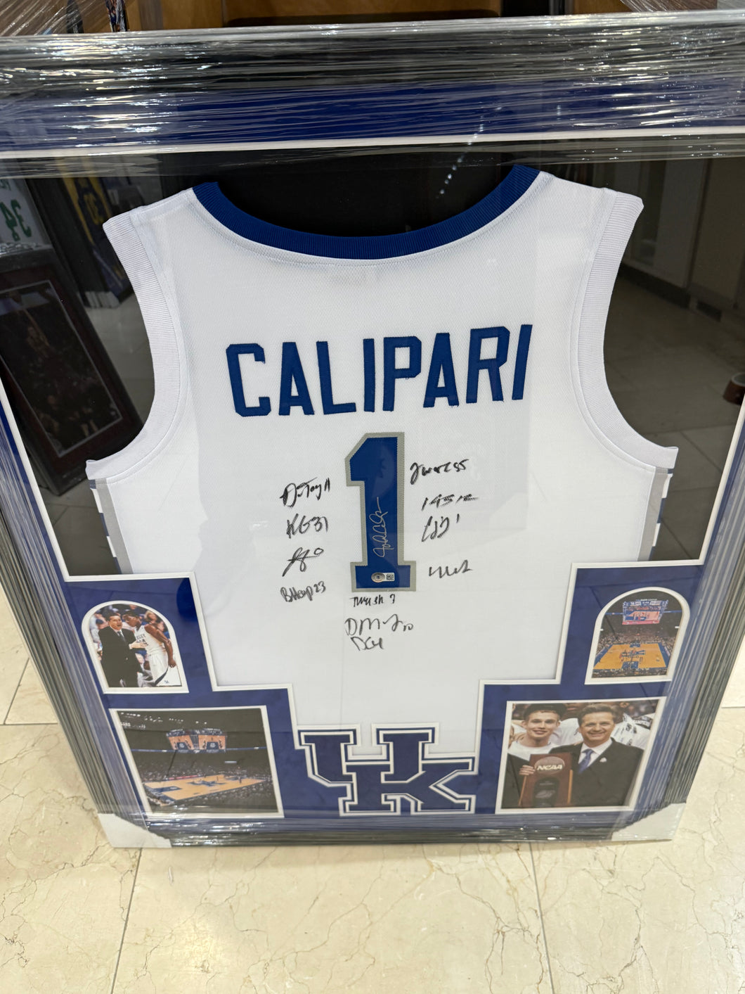 Kentucky Wildcats Team Signed Autographed Jersey Custom Framed COA
