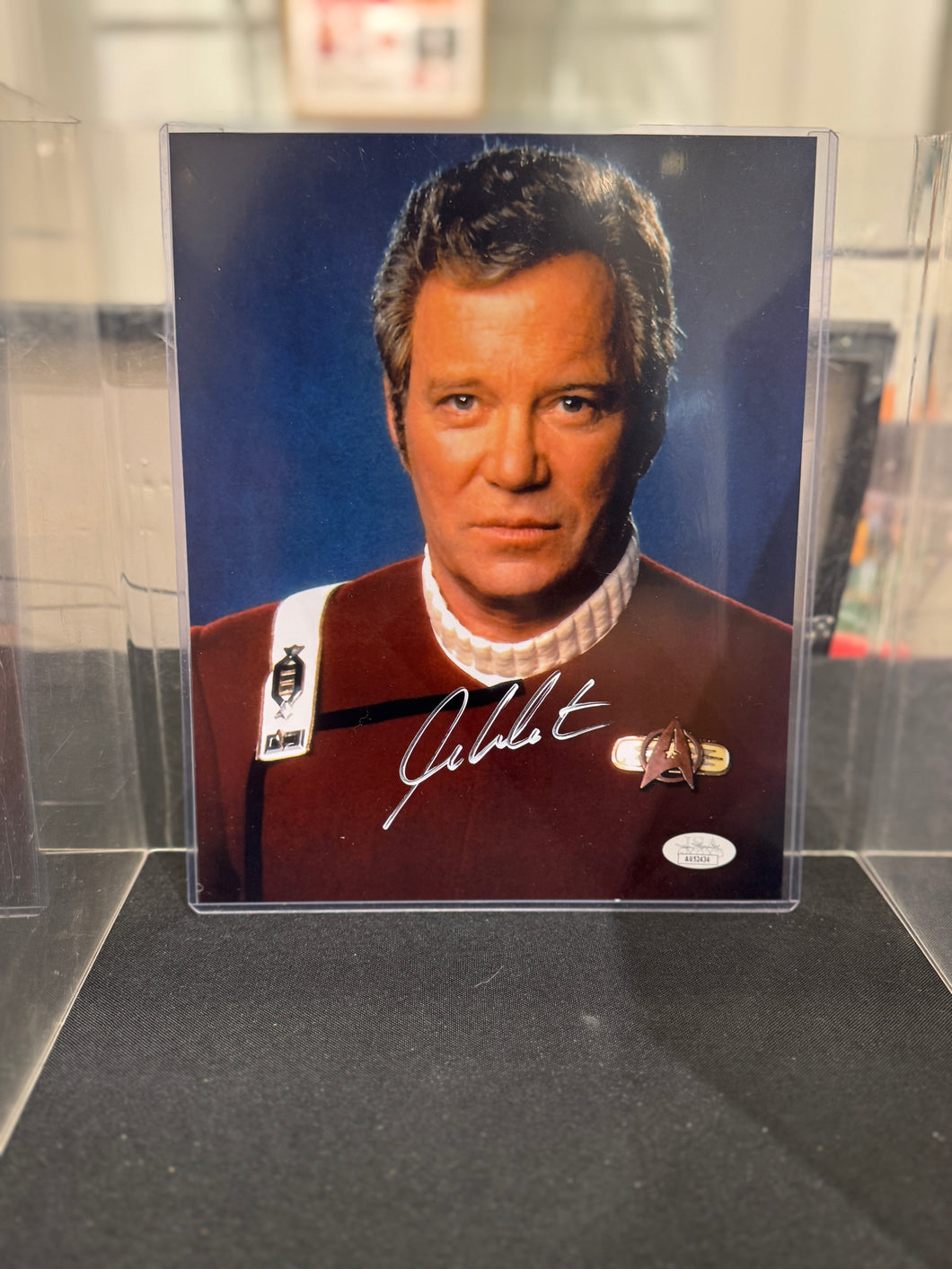 William Shatner Hand Signed Autographed 8x10 Photo JSA COA