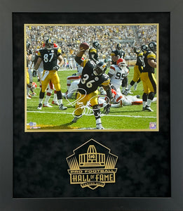 Jerome Bettis - EXCLUSIVE PRO FOOTBALL HALL OF FAME PHOTO FRAMING 3D LOGO WITH DOUBLE SUEDE Beckett Coa