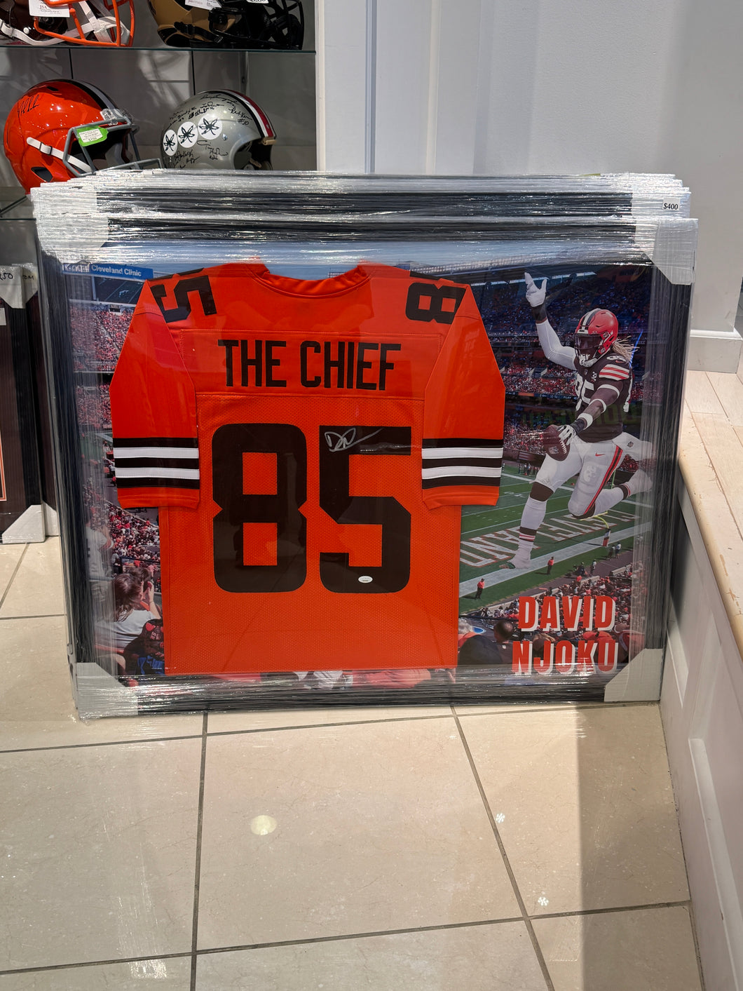 Cleveland Browns David Njoku Hand Signed Autographed Jersey Custom Framed JSA COA