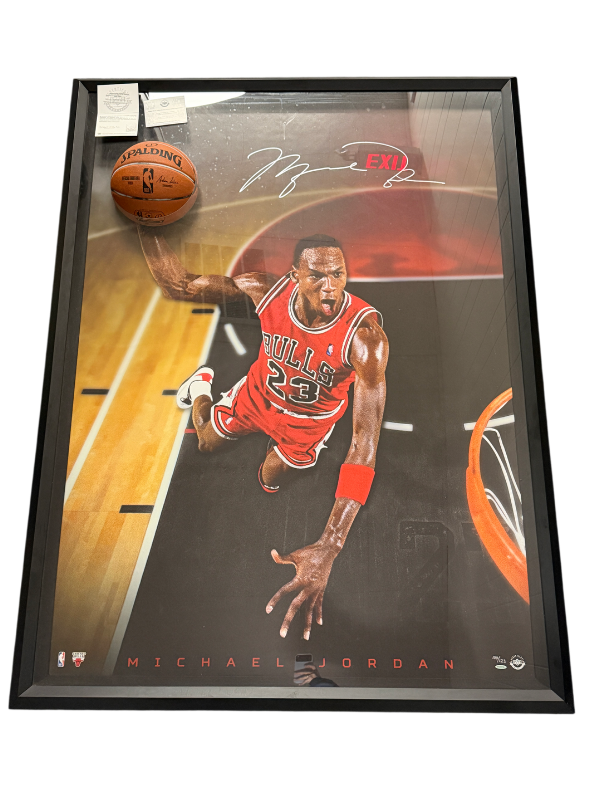 Micheal Jordan Signed Autographed Breaking Through 44x60 Image Upper Deck