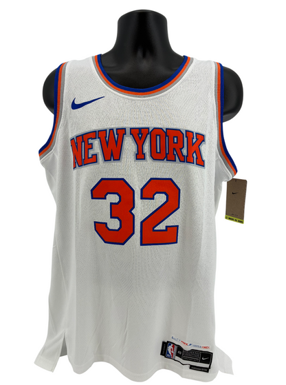 Karl-Anthony Towns Signed Autographed Knicks Nike Jersey BAS COA