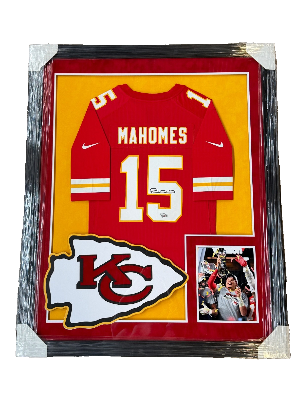 Patrick Mahomes Autographed Signed Custom Framed Jersey Fanatics COA