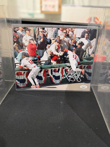 Cleveland Indians Omar Vizquel Hand Signed Autographed 8x10 photo JSA COA