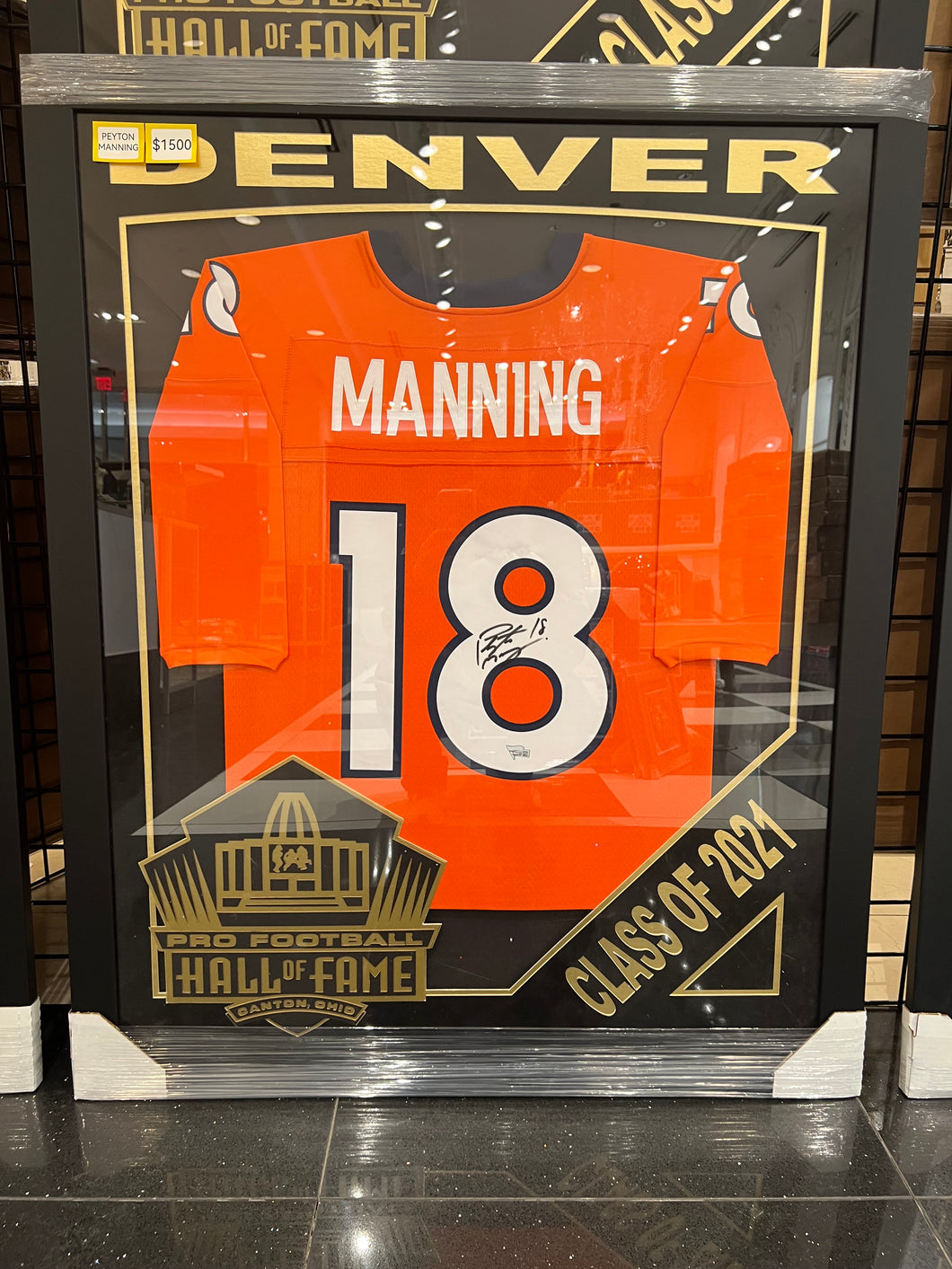 Peyton Manning Pro Football Hall Of Fame EXCLUSIVE CUSTOM FRAMED JERSEY Fanatics COA