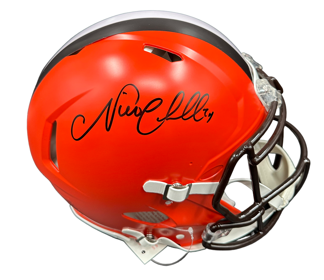 Cleveland Browns Nick Chubb Hand Signed Autographed Full Size Authentic Current Style Speed Helmet Beckett COA