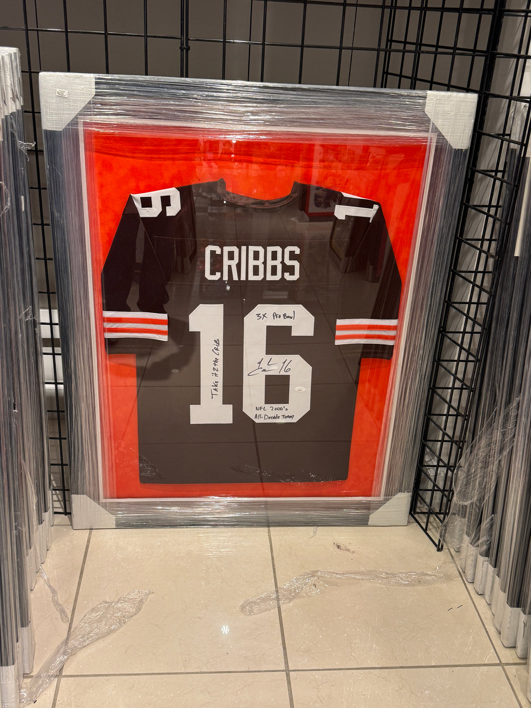 Cleveland Browns Josh Cribbs Hand Signed Autographed Jersey Custom Framed JSA COA