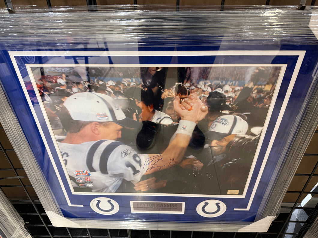 Indianapolis Colts Peyton Manning Signed Autographed 16x20 Photo Custom Framed COA