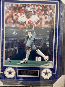 Dallas Cowboys Roger Staubach Signed Autographed 16x20 Photo Custom Framed JSA COA