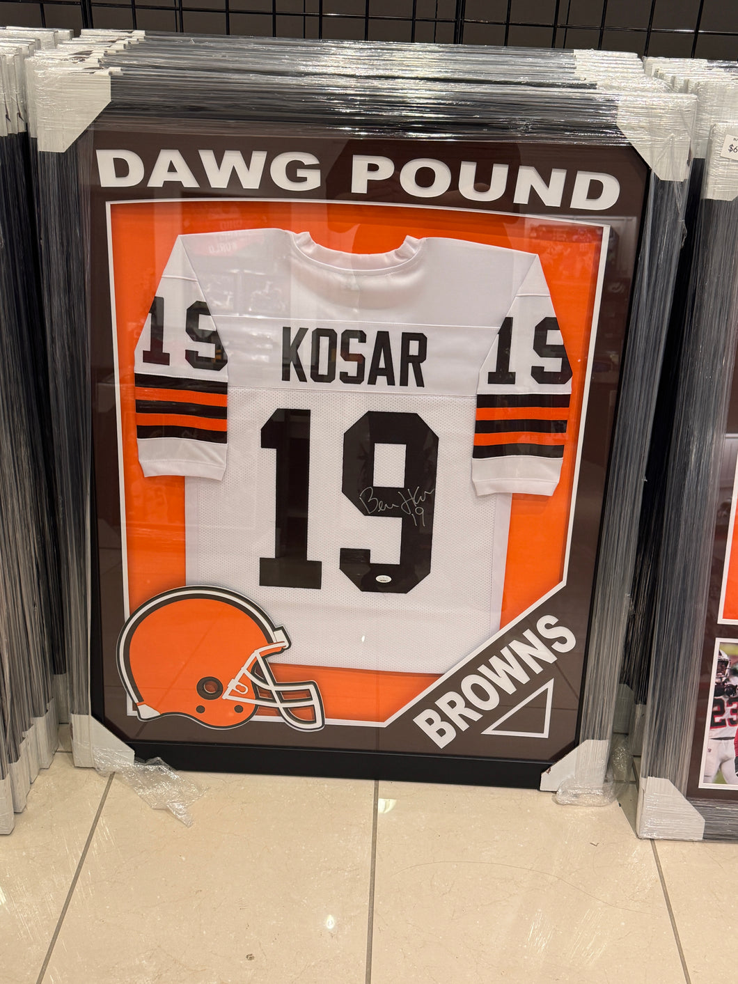 Cleveland Browns Bernie Kosar Hand Signed Autographed Jersey Custom Framed JSA COA