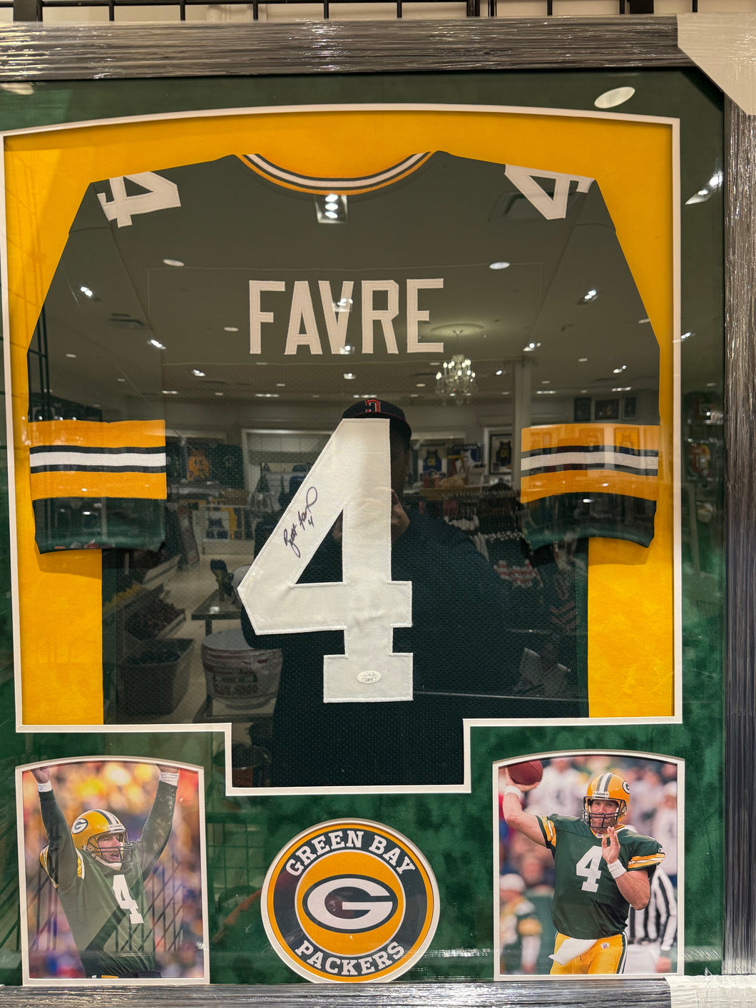 Green Bay Packers Brett Farve Signed Autographed Jersey Custom Framed COA