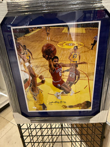 Philadelphia 76ers Julius Erving Signed Autographed 16x20 Photo Custom Framed JSA COA