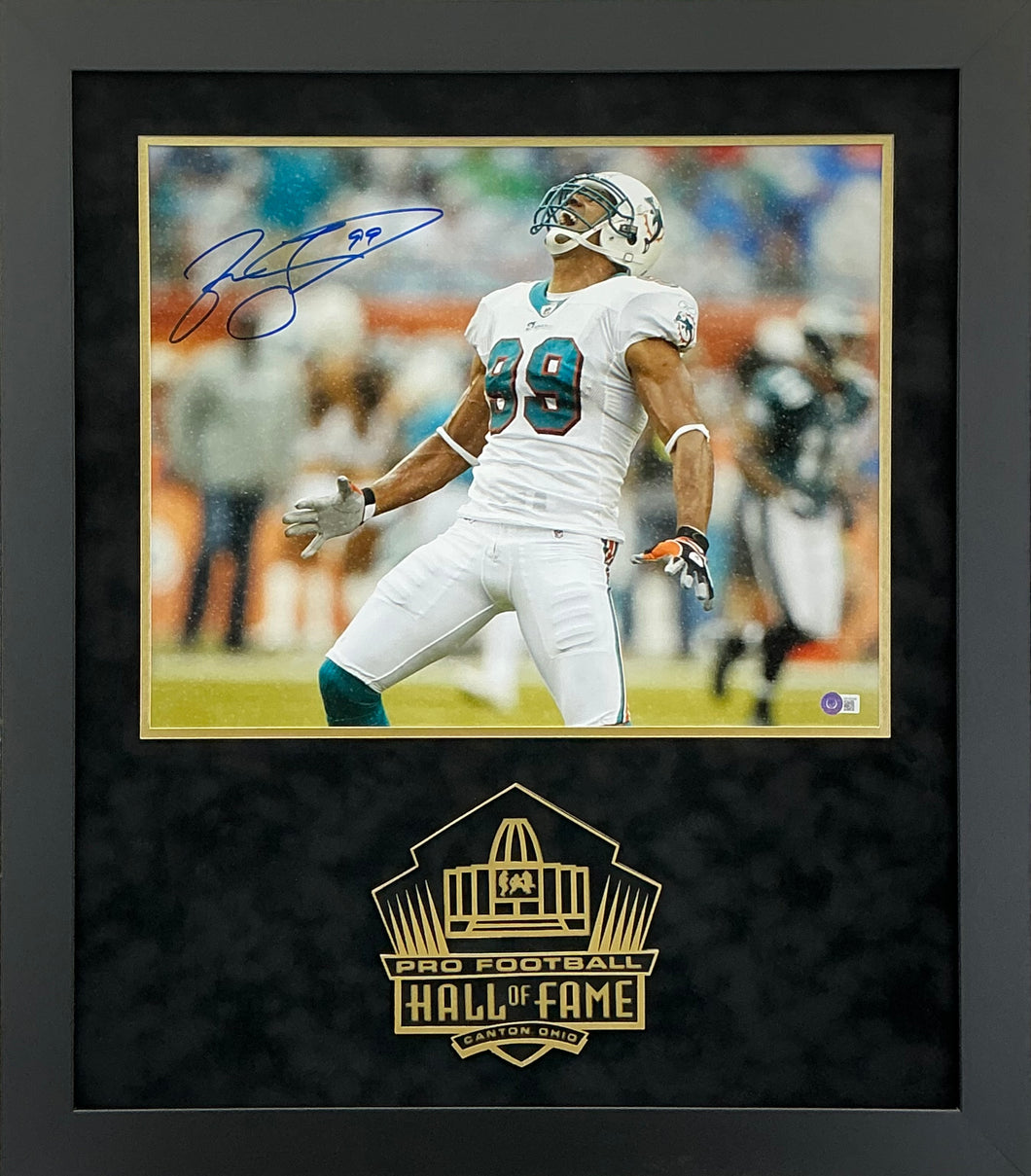 Jason Taylor - EXCLUSIVE PRO FOOTBALL HALL OF FAME PHOTO FRAMING 3D LOGO WITH DOUBLE SUEDE Beckett Coa