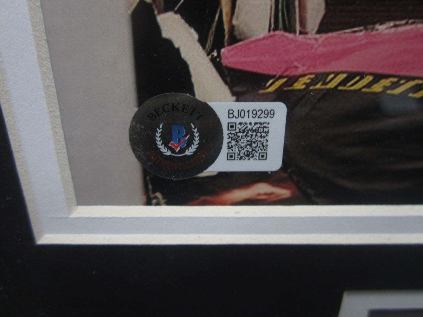 American Jazz/Hip-Hop Musician Questlove Hand Signed Autographed 11x14 Photo Framed & Matted with BECKETT COA