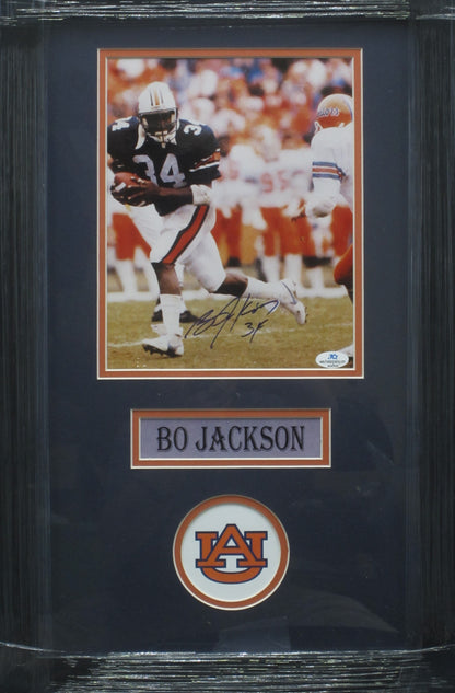 Auburn University Tigers Bo Jackson Hand Signed Autographed 8x10 Photo Framed & Matted with COA