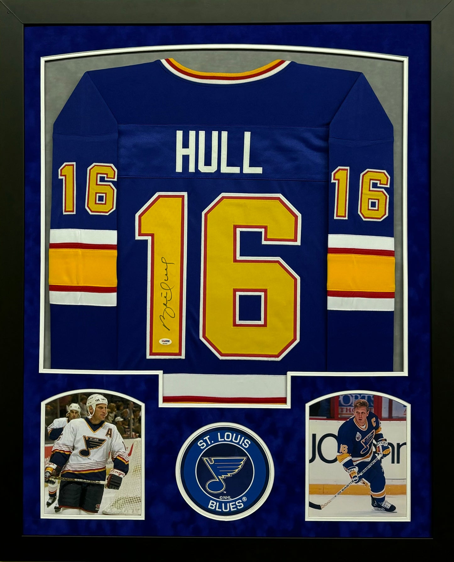 St. Louis Blues Brett Hull Hand Signed Autographed Custom Blue Jersey Framed & Suede Matted with PSA COA