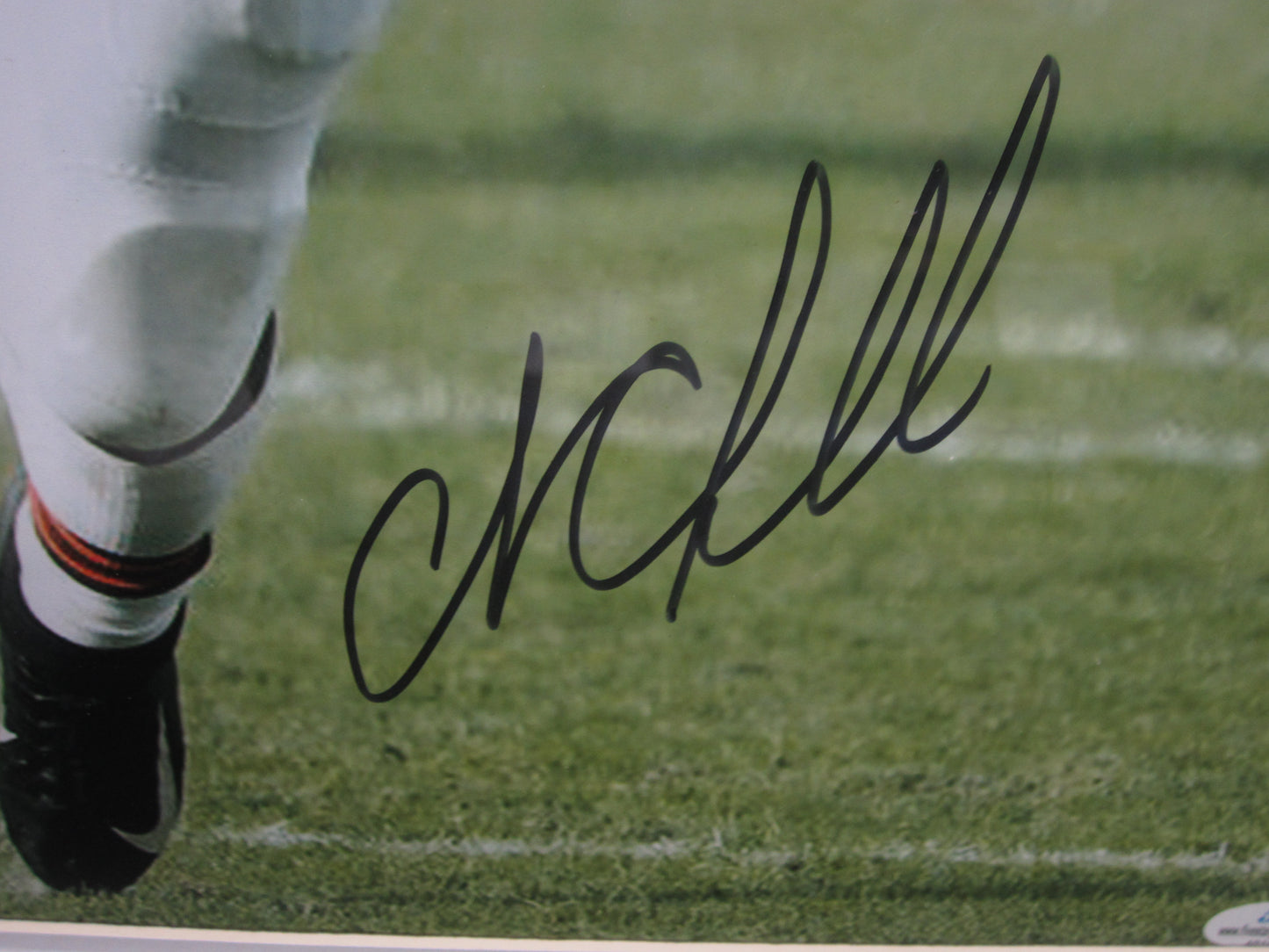 Cleveland Browns Nick Chubb Hand Signed Autographed 16x20 Photo Framed & Matted with COA