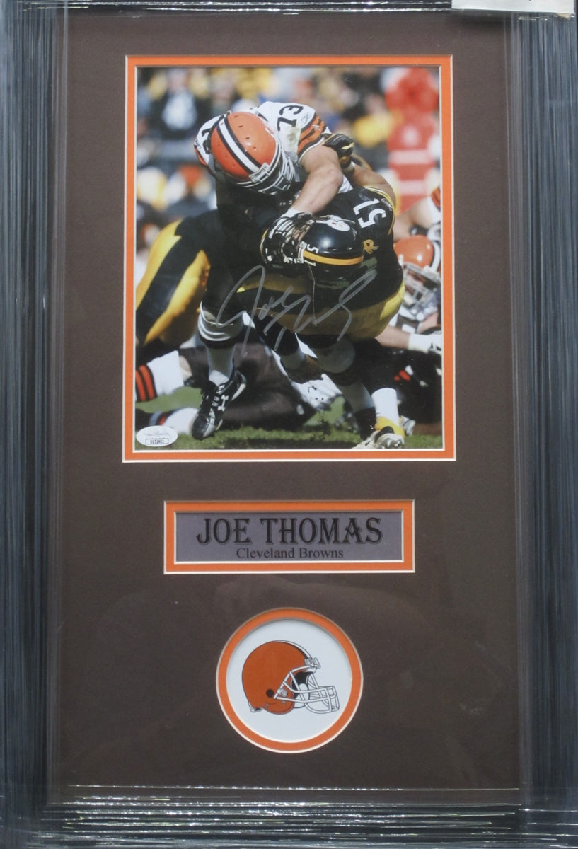 Cleveland Browns Joe Thomas Signed 8x10 Photo Framed & Matted with JSA