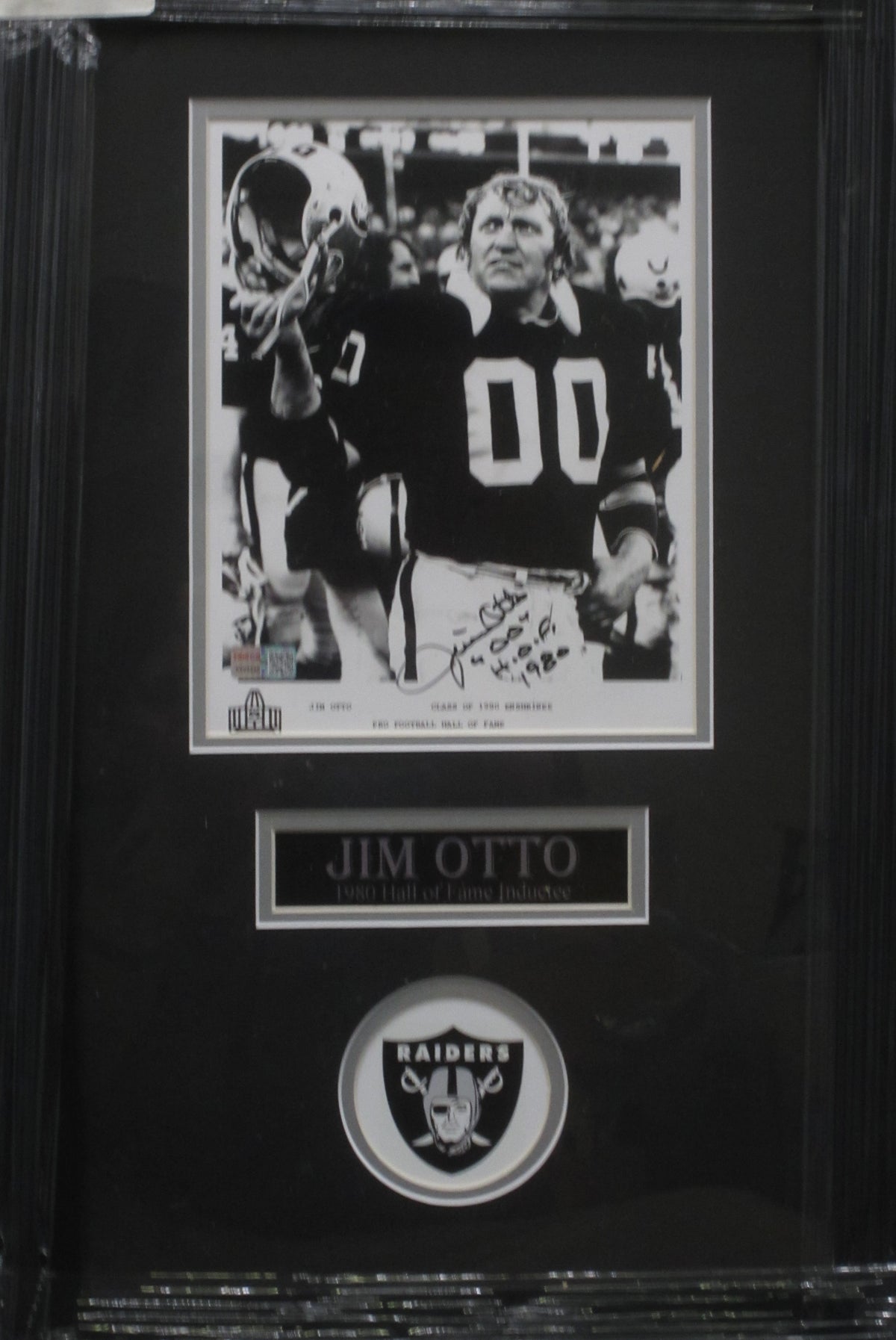 Oakland Raiders Jim Otto Hand Signed Autographed 8x10 Photo with H.O.F 1980 Inscription Framed & Matted with COA