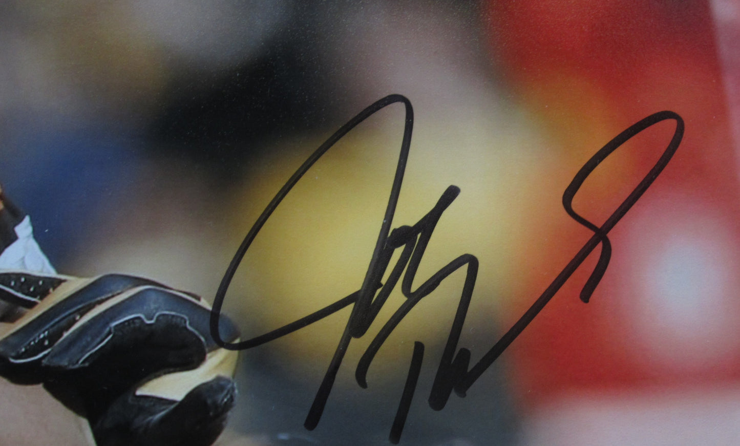 Cleveland Browns Joe Thomas Hand Signed Autographed 16x20 Photo Framed & Matted with JSA COA