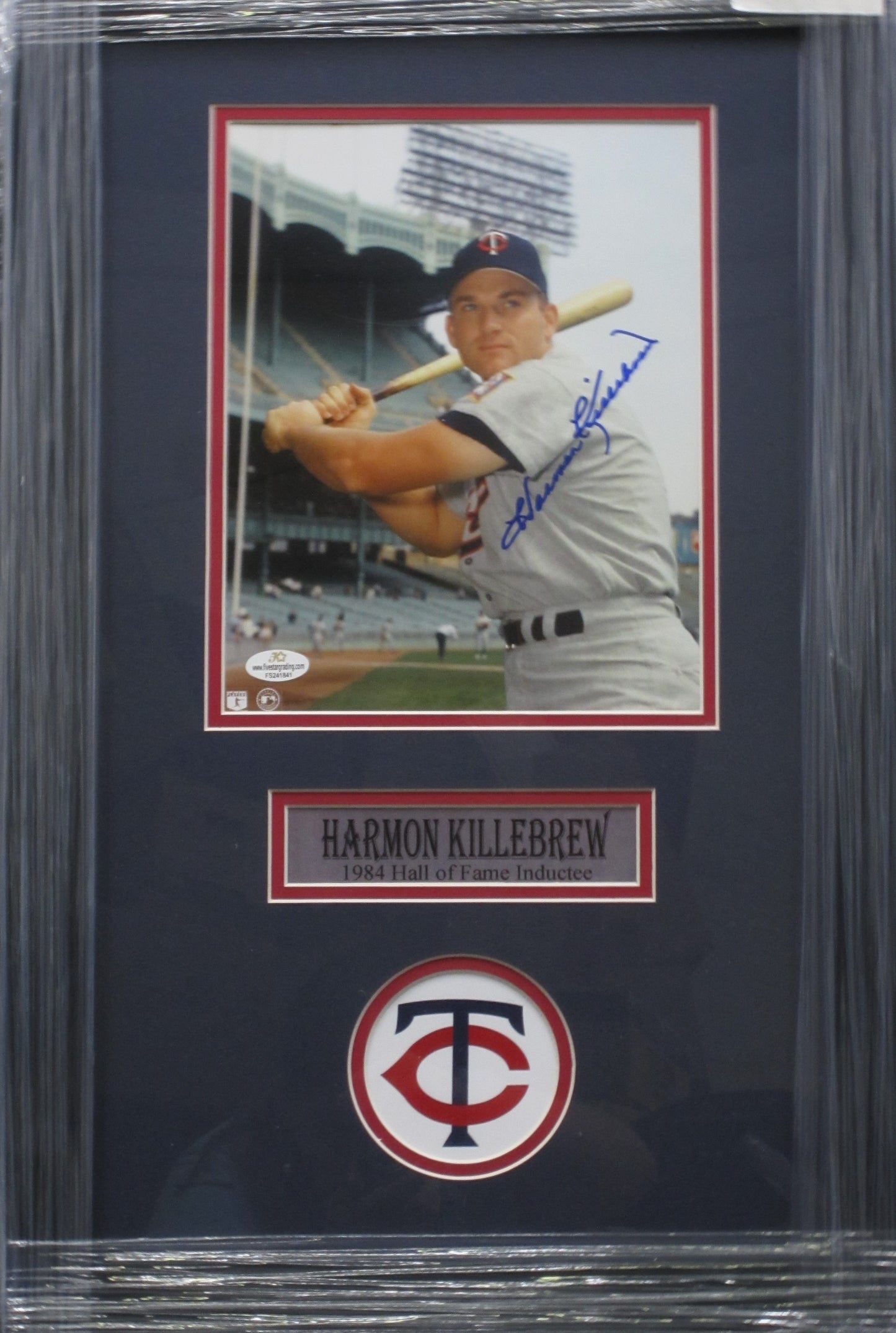 Minnesota Twins Harmon Killebrew Hand Signed Autographed 8x10 Photo Custom Framed & Matted with COA