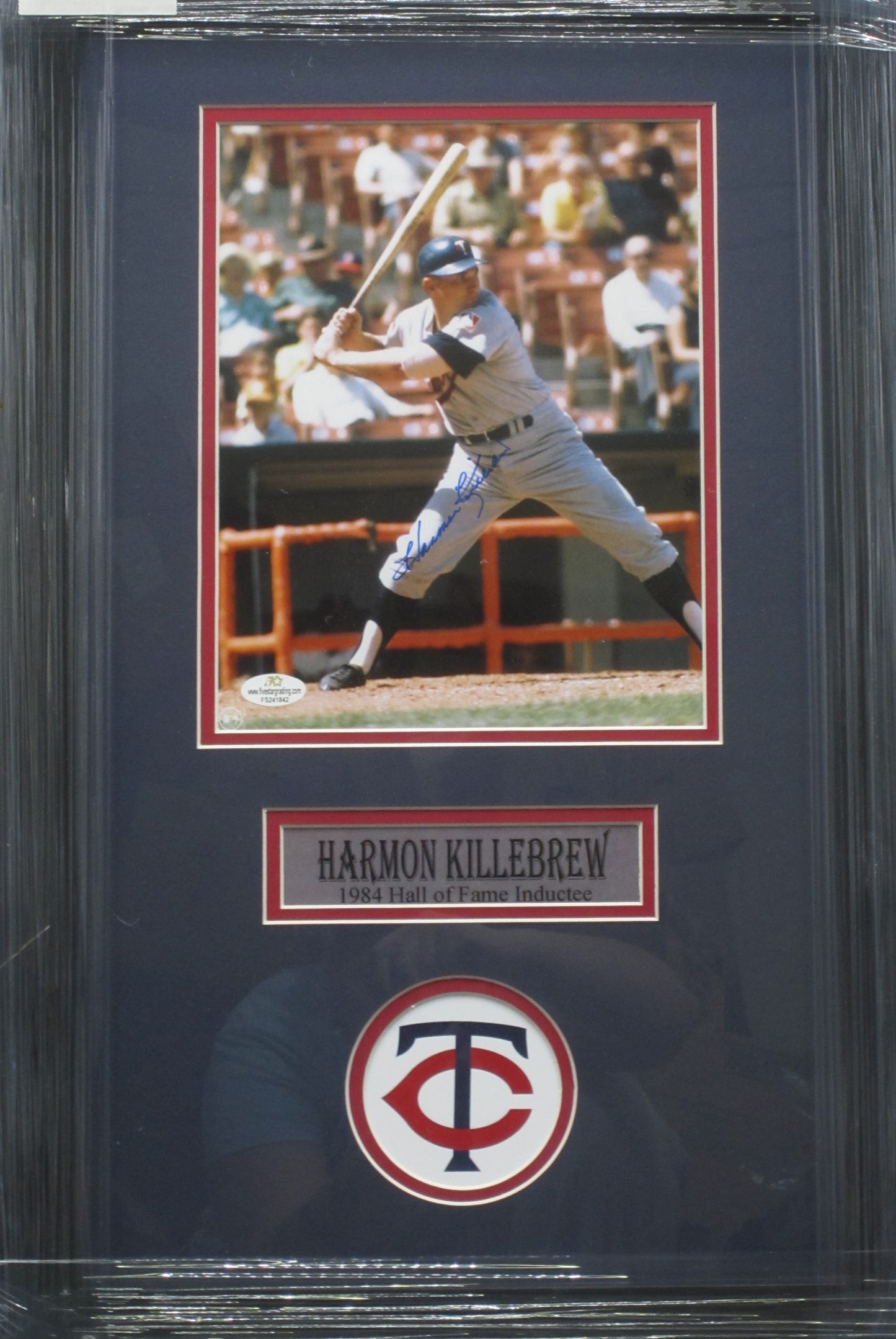 Minnesota Twins Harmon Killebrew Hand Signed Autographed 8x10 Photo Custom Framed & Matted with COA