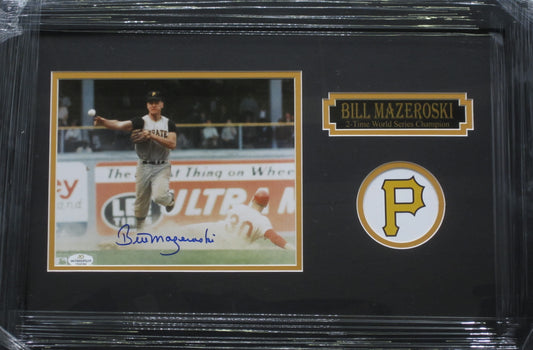 Pittsburgh Pirates Bill Mazeroski Hand Signed Autographed 8x10 Photo Custom Framed & Matted with COA