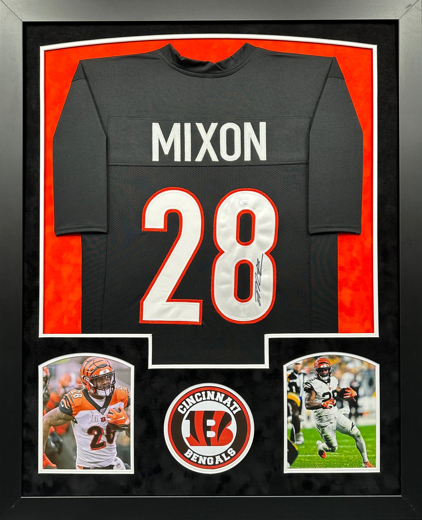 Cincinnati Bengals Joe Mixon Hand Signed Autographed Custom Black Jersey Framed & Suede Matted with JSA COA