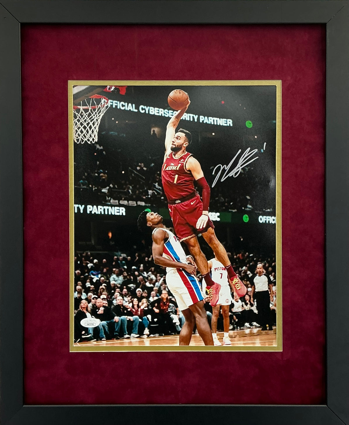 Cleveland Cavaliers Max Strus Hand Signed Autographed Framed 11x14 Photo JSA COA