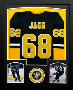 Pittsburgh Penguins Jaromir Jagr Signed Black Jersey Framed & Suede Matted with JSA COA