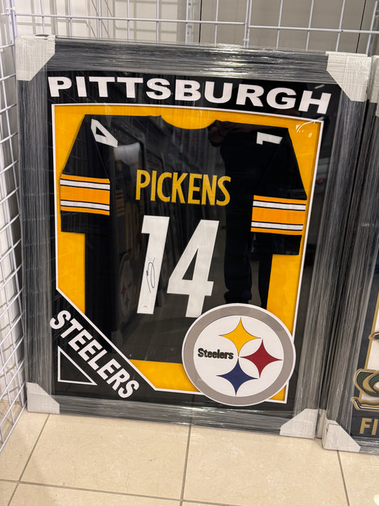 Pittsburgh Steelers George Pickens Hand Signed Autographed Jersey Custom Framed JSA COA