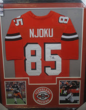 Load image into Gallery viewer, Cleveland Browns David Njoku SIGNED Framed Matted Jersey With JSA COA