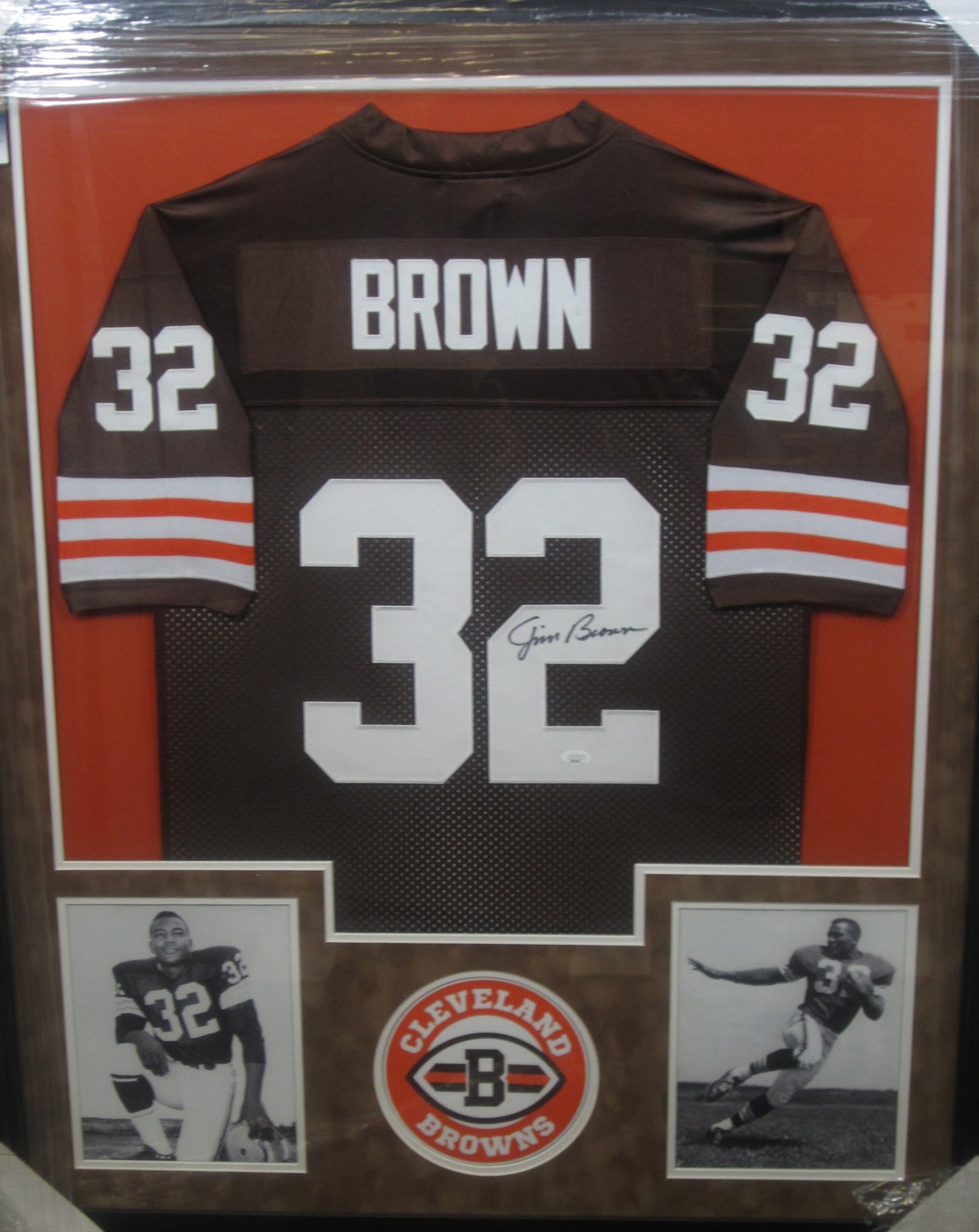 Cleveland Browns Jim Brown Hand Signed Autographed Custom Brown Jersey Framed & Suede Matted with JSA COA