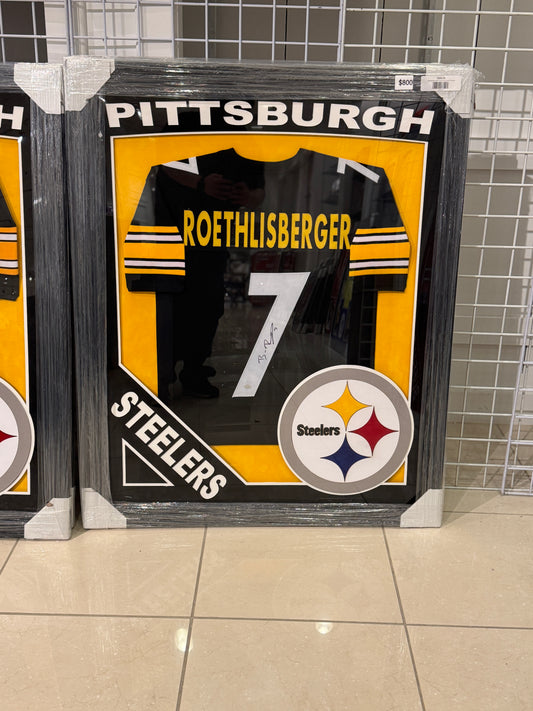 Pittsburgh Steelers Ben Roethlisberger Hand Signed Autographed Jersey Custom Framed COA