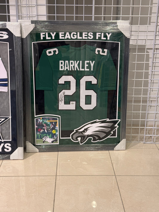 Philadelphia Eagles Saquon Barkley Hand Signed Autographed Jersey Custom Framed BECKETT COA