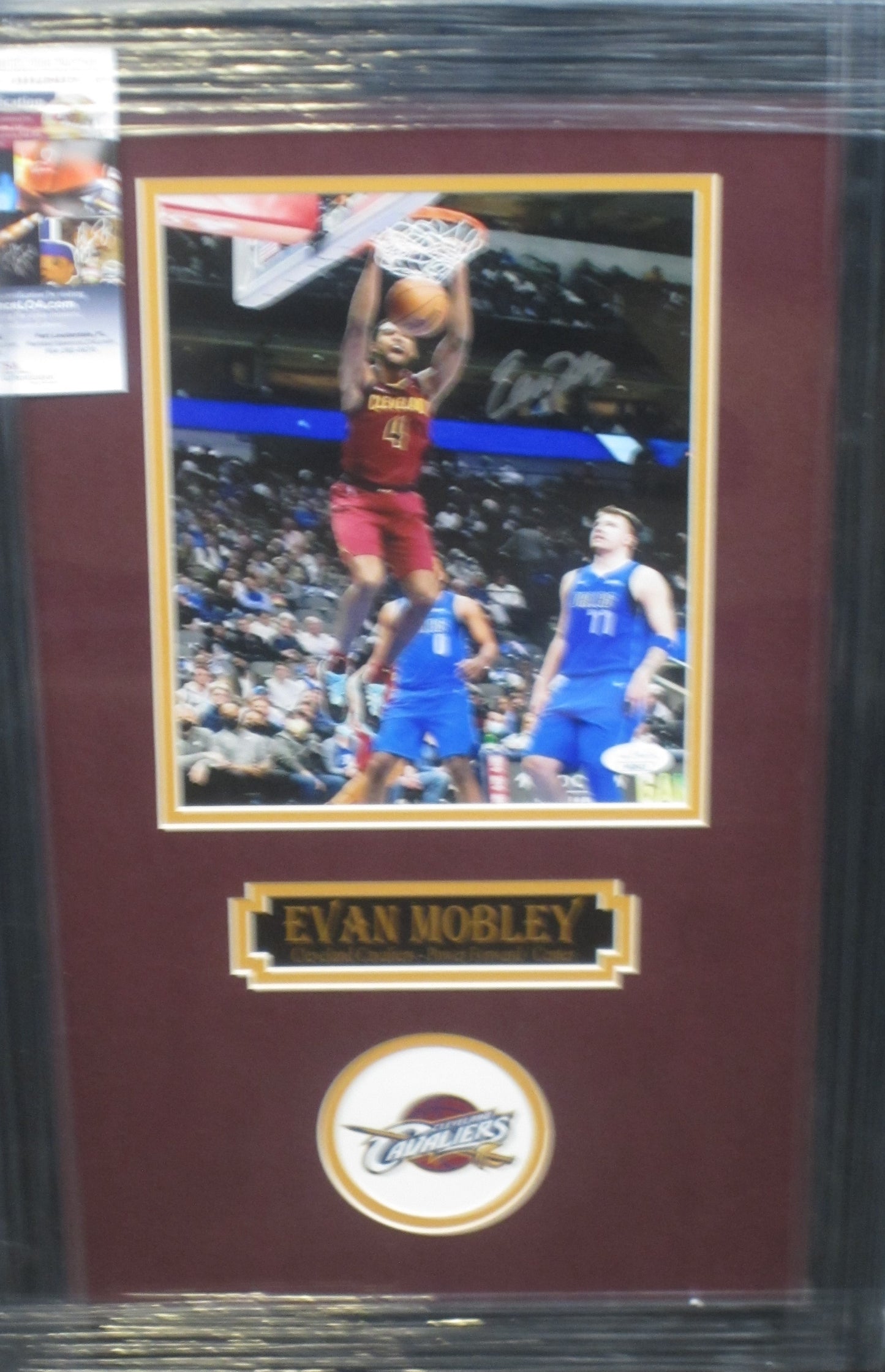 Cleveland Cavaliers Evan Mobley Hand Signed Autographed 8x10 Photo Custom Framed & Matted with JSA COA
