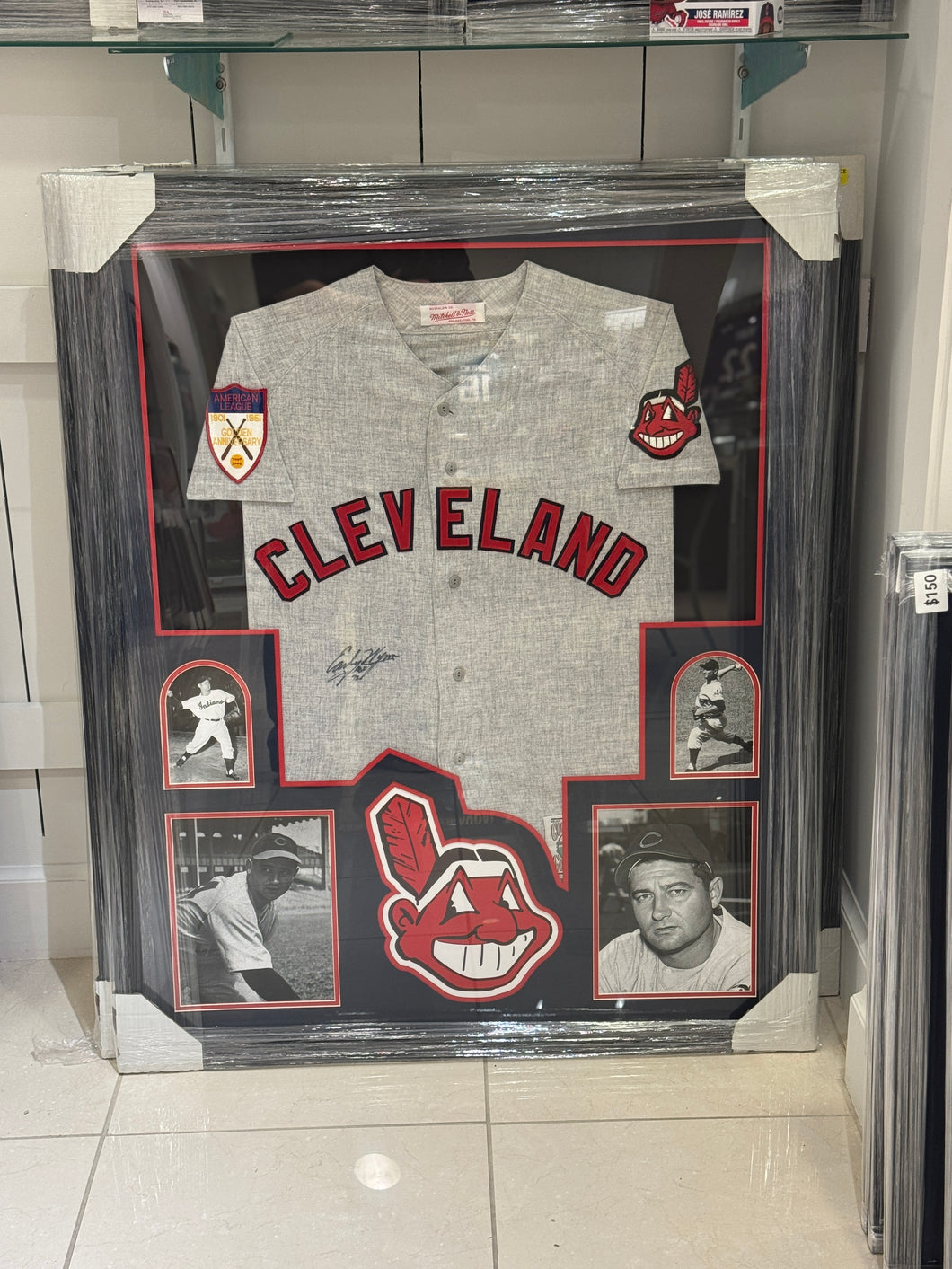 Cleveland Indians Early Wynn Hand Signed Autographed Jersey Custom Framed COA