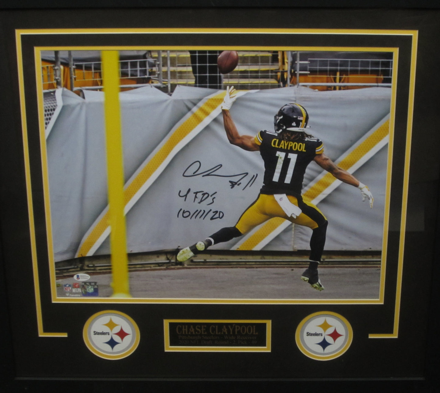 Pittsburgh Steelers Chase Claypool Signed 16x20 Photo with 4 FD'S & 10/11/20 Inscriptions Framed & Matted with BECKETT COA
