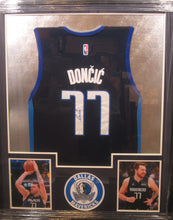 Load image into Gallery viewer, Dallas Mavericks Luka Doncic SIGNED Framed Matted Jersey With COA