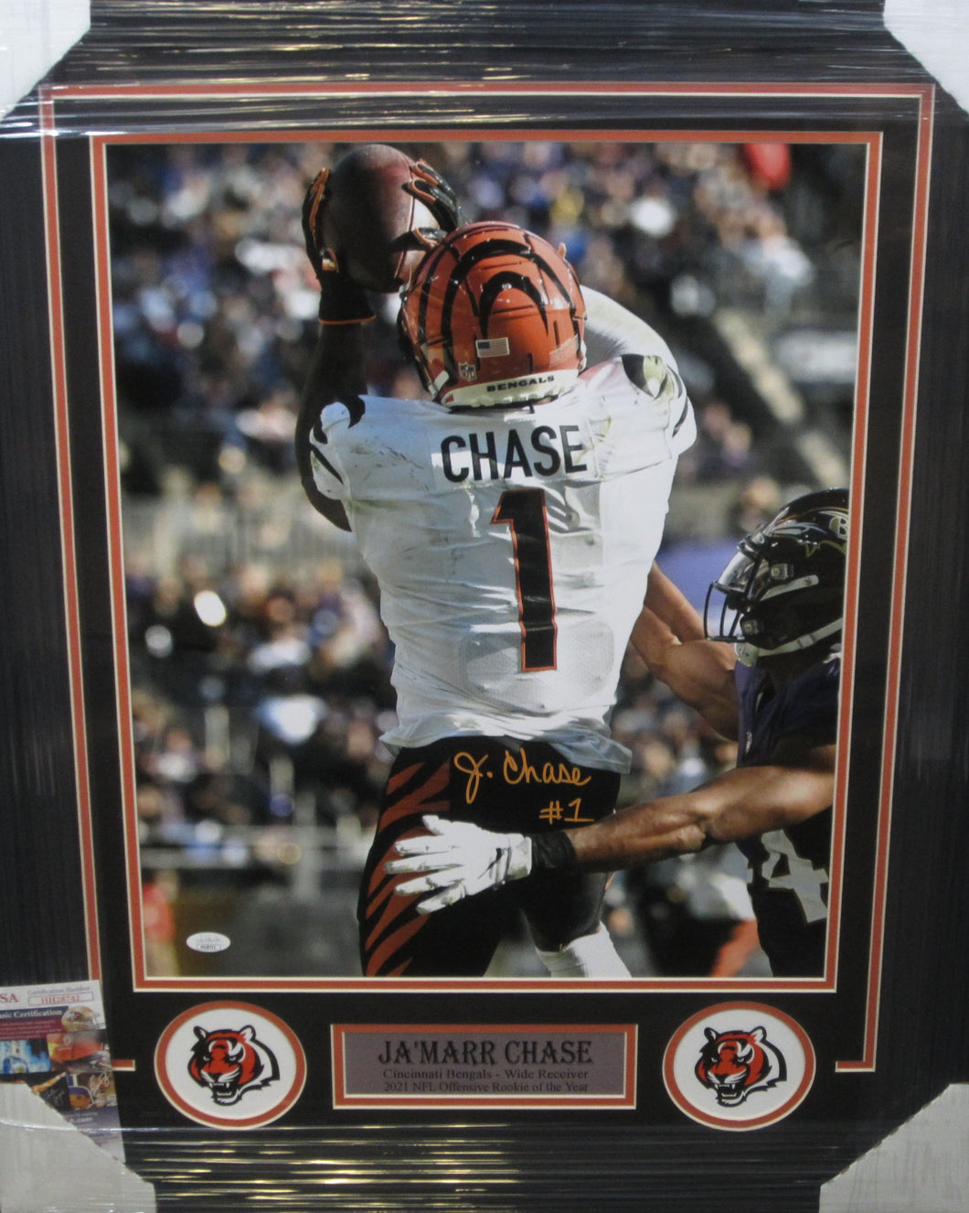 Cincinnati Bengals Ja'Marr Chase Signed 16x20 Photo Framed & Matted with JSA COA