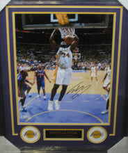 Load image into Gallery viewer, Los Angeles Lakers Shaquille O&#39;Neal Signed 16x20 Photo Framed &amp; Matted with BECKETT COA