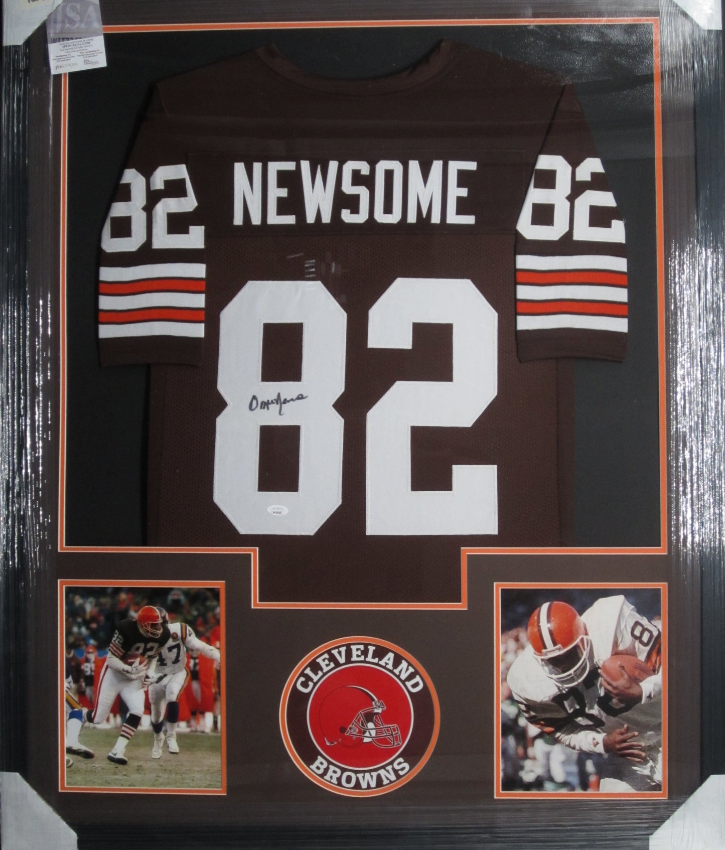 Cleveland Browns Ozzie Newsome Hand Signed Autographed Brown Jersey Framed & Matted with JSA COA