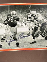 Load image into Gallery viewer, Cleveland Browns Jim Brown Signed 16x20 Photo Framed &amp; Matted with JSA COA